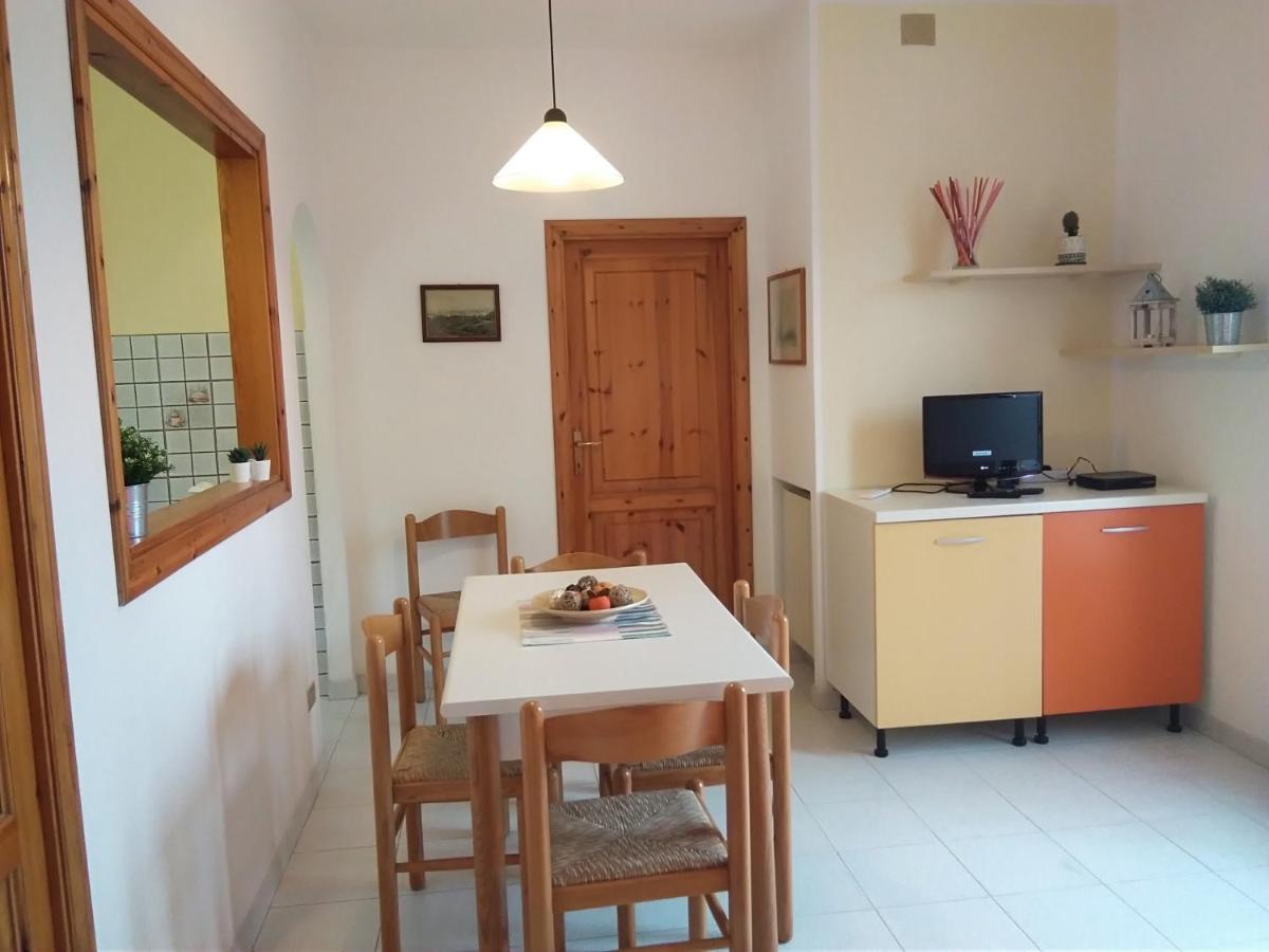 Casa Barbara - Servizi Inclusi - Services Included 卡波利韦里 外观 照片